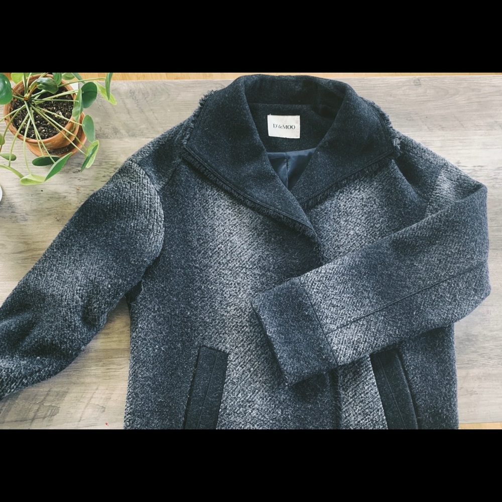 D'deMoo wool coat, size M